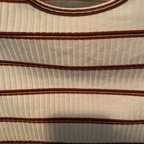 American Eagle Ribbed Top - Picture 2 of 3